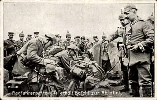 Ak Radfahrerpatrouille erhält Befehlt zur Abfahrt