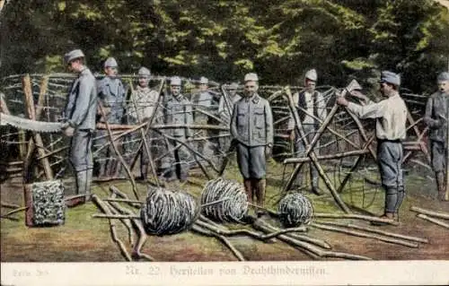 Ak Herstellen von Drahthindernissen, Stacheldraht, Kuk Soldaten, I. WK