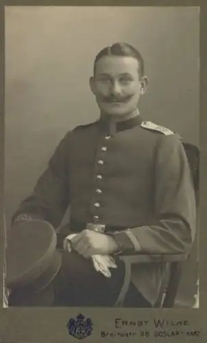 Kabinett Foto Goslar in Niedersachsen,  Deutscher Soldat in Uniform, Portrait