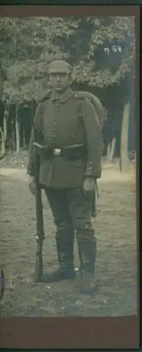 Kabinett Foto Berlin, Deutscher Soldat in Uniform, Standportrait