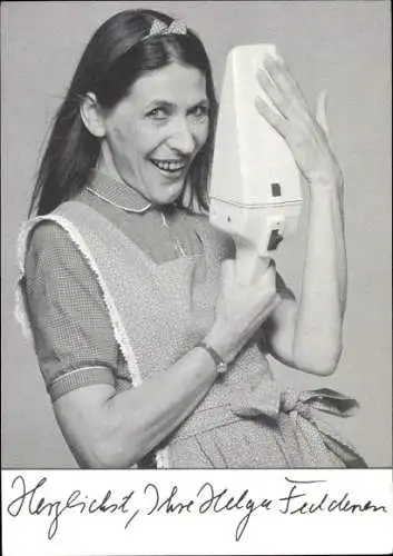 Ak Schauspielerin Helga Feddersen, Portrait, Autogramm, Staubsauger, Neckermann