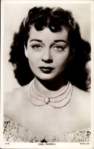 Ak Schauspielerin Gail Russell, Portrait