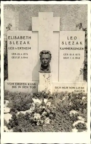 Ak Schauspielerin Elisabeth Slezak und Leo Slezak, Grabstein