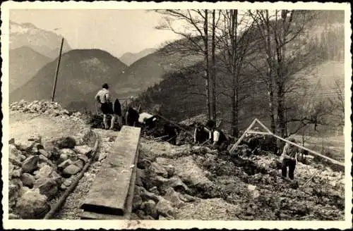 Foto Ak Straßenbau im Gebirge
