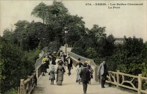 Ak Paris XIX Buttes Chaumont, Brücke, Spaziergänger