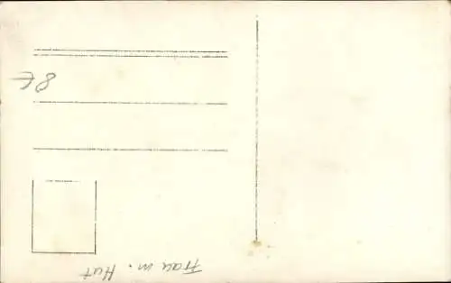 Foto Ak Frau-Portrait, Pelz, Hut, Kleid