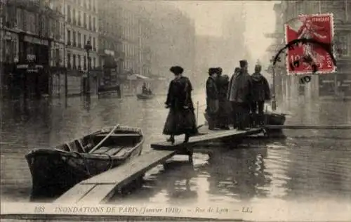 Ak Paris XII, rue de Lyon, Überschwemmungen Januar 1910