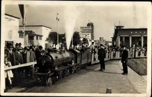 Ak Düsseldorf am Rhein, Große Ausstellung GeSoLei 1926, Liliputbahn