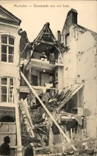 Ak Mecheln Flandern Antwerpen, durch Artillerie zerstörtes Haus