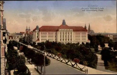 Ak Legnica Liegnitz Schlesien, Auguste-Victoria-Schule, Hindenburg-Platz