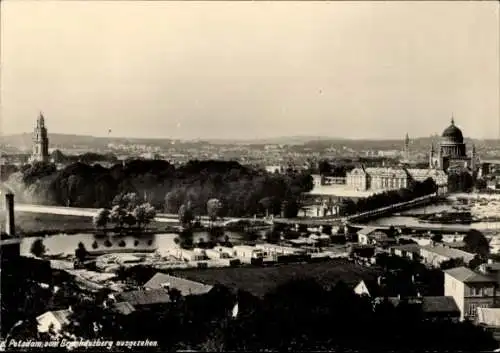 Foto Ak Potsdam, Stadtpanorama vom Brauhausberg gesehen