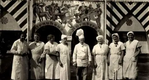 Foto Ak Nürnberg in Mittelfranken Bayern, Brauhaus, Köche