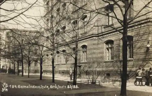 Foto Ak Berlin Kreuzberg, 184. Gemeindeschule, Graefestraße 85/88