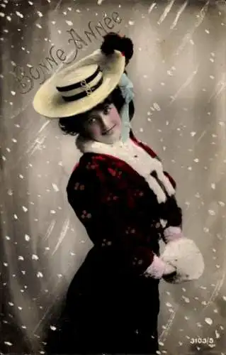 Ak Glückwunsch Neujahr, Frau in Wintermantel, Portrait, Hut, Muff