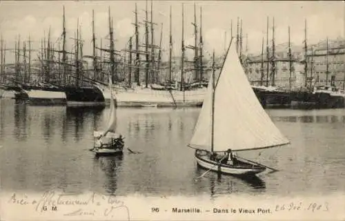 Ak Marseille Bouches du Rhône, alter Hafen, Boote