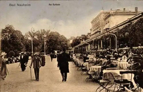 Ak Bad Nauheim in Hessen, Kurhaus, Passanten