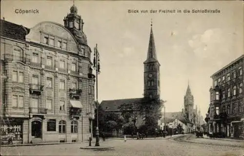 Ak Berlin Köpenick, Blick von der Freiheit in die Schlossstraße, Kirche, Rathaus