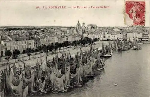 Ak La Rochelle Charente Maritime, Der Hafen und Cours Richard