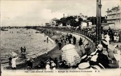 Ak Arcachon Gironde, Ramp du Boulevard Promenade