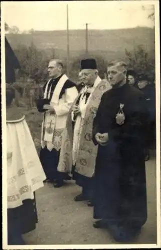 Foto Ak Bermatingen im Bodenseekreis, Priester-Primiz, ca. 1958, Prozession