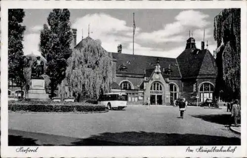 Ak Herford in Westfalen, Am Hauptbahnhof