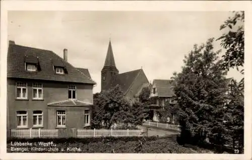 Ak Lübbecke in Westfalen, evangelische Kinderschule, Kirche