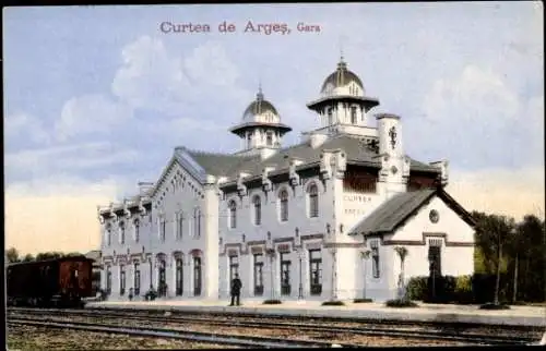 Ak Curtea de Argeș Rumänien, Bahnhof, Gleisseite