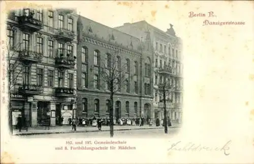 Ak Berlin Prenzlauer Berg, Danziger Str., 162./197. Gemeindeschule, 8. Fortbildungsschule f. Mädchen