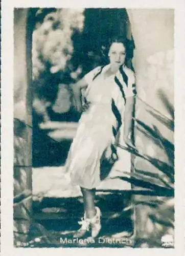 Sammelbild Manoli Gold, Bild Nr. 523, Schauspielerin und Sängerin Marlene Dietrich