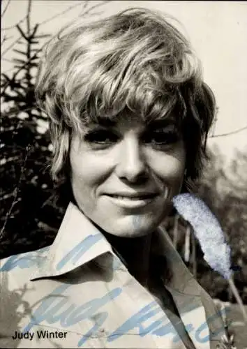 Ak Schauspielerin Judy Winter, Portrait, Autogramm