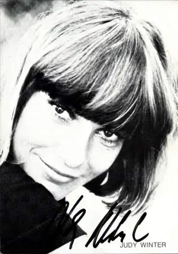 Ak Schauspielerin Judy Winter, Portrait, Autogramm