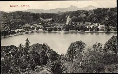 Ak Kandy Sri Lanka Ceylon, Blick auf den See