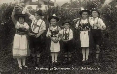 Foto Ak Schliersee in Oberbayern, Die jüngsten Schlierseer Schuhplattlerpaare, Kinder in Tracht