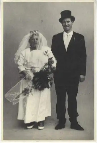 AK Fotopostkarte Fotograf Stefan Moses signiert Moses Fotografie Hochzeitspaar, Köln o. J.