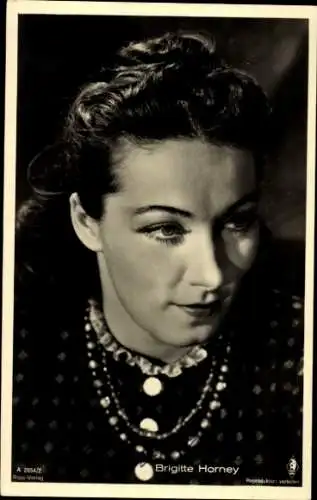 Ak Schauspielerin Brigitte Horney, Portrait, Ross Verlag 2854/2, Autogramm