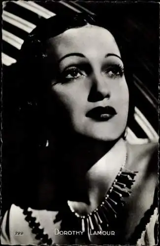 Ak Schauspielerin Dorothy Lamour, Portrait