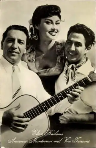 Ak Schauspielerin Elma Karlowa, Annunzio Mantovani, Vico Torriani, Portrait, Film Gitarren der Liebe