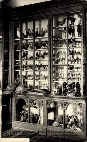 Ak Saint Bonnet le Château Loire, Une Vitrine du Musee