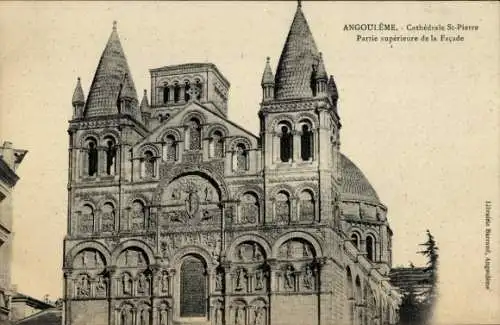 Ak Angoulême Charente, Cathedrale St-Pierre, Partie superieure de la Facade