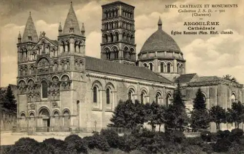 Ak Angoulême Charente, Cathedrale, Eglise Romane