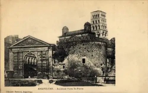 Ak Angoulême Charente, Ancienne Porte St-Pierre