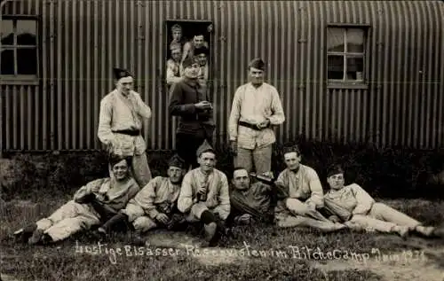 Foto Ak Bitche Bitsch Lothringen Moselle, Lustige Elsässer Reservisten, französische Soldaten