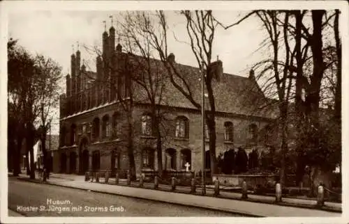 Ak Husum, Kloster St. Jürgen, Storms Grab