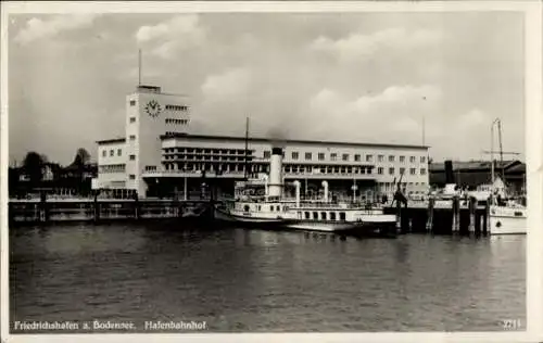 Ak Friedrichshafen am Bodensee, Hafenbahnhof, Dampfer