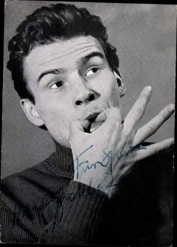 Ak Schauspieler Horst Buchholz, Portrait, Pfeifend, Autogramm