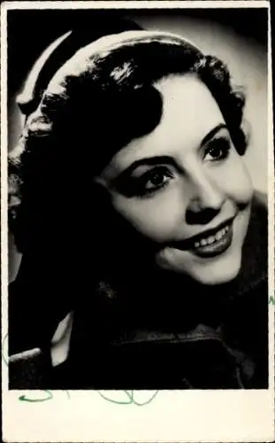 Foto Schauspielerin Sonja Ziemann, Portrait, Autogramm