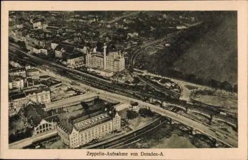 Ak Dresden Altstadt, Fliegeraufnahme aus dem Zeppelin aufgenommen, Zigarettenfabrik Yenidze