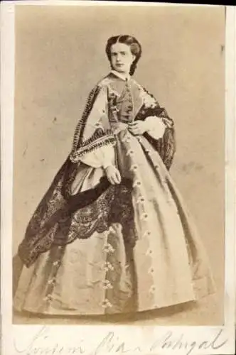 CdV Maria Pia von Savoyen, Königin von Portugal, Portrait