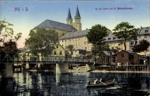 Ak Hof an der Saale Oberfranken Bayern, St. Michaeliskirche, Brücke
