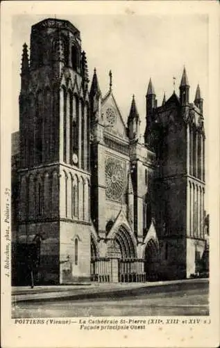 Ak Poitiers Vienne, Kathedrale St. Pierre